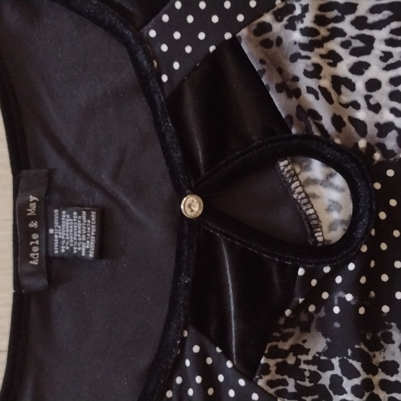 🆕 Velvet & Leopard Print Stretch BELL SLEEVE w Cut Out Top by ADELE & MAY!! - Picture 5 of 6